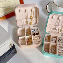 Load image into Gallery viewer, Portable Jewelry Storage Box
